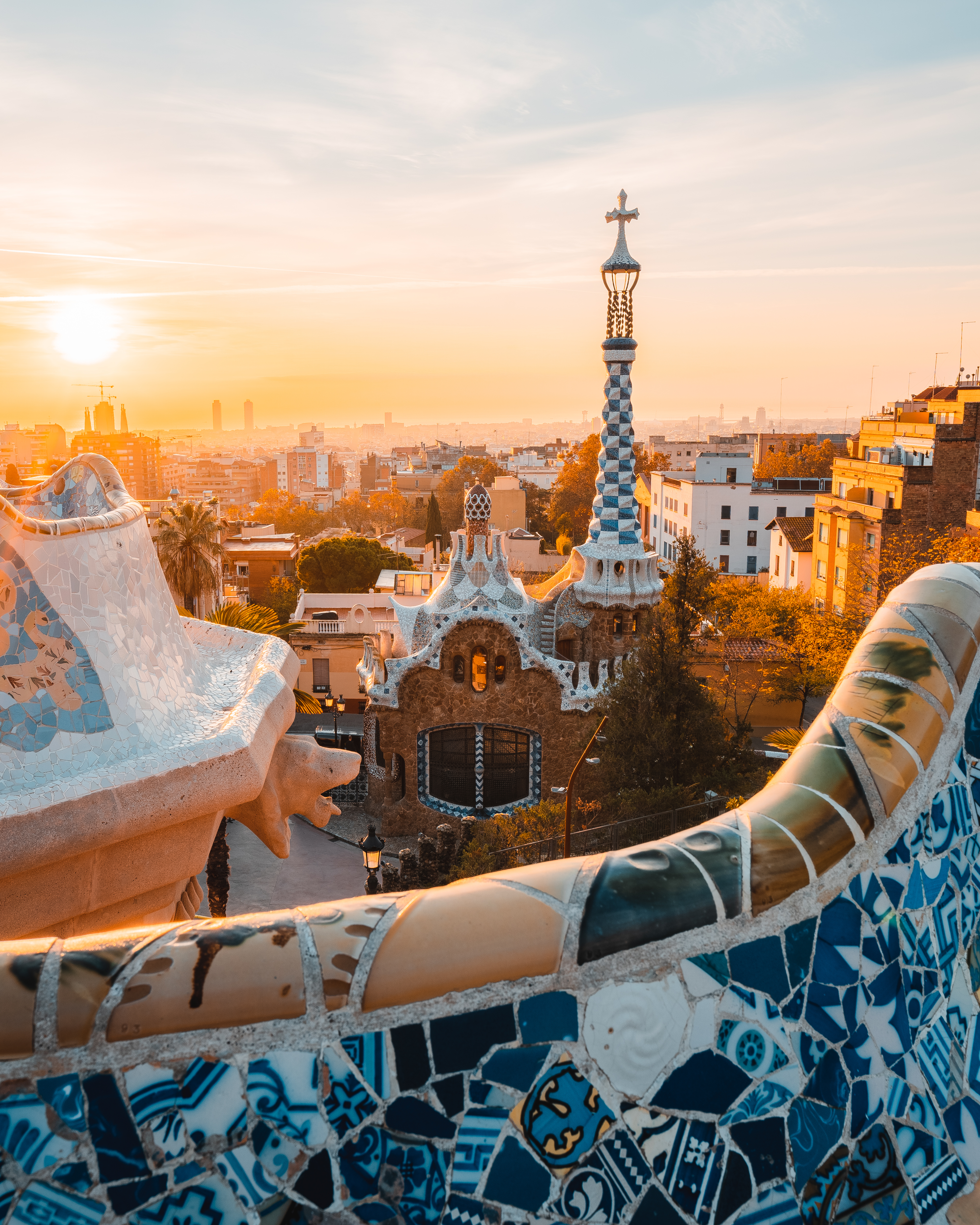 Solar Eclipse in Spain: Barcelona City Experience (Plus)