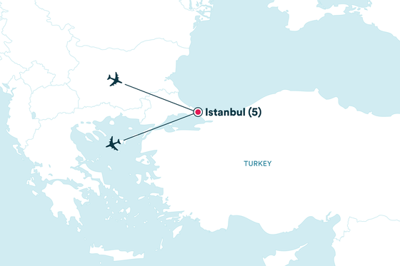 Map showing flight routes from Istanbul, Turkey, with two airplanes heading towards Europe, highlighting Istanbul's connectivity.