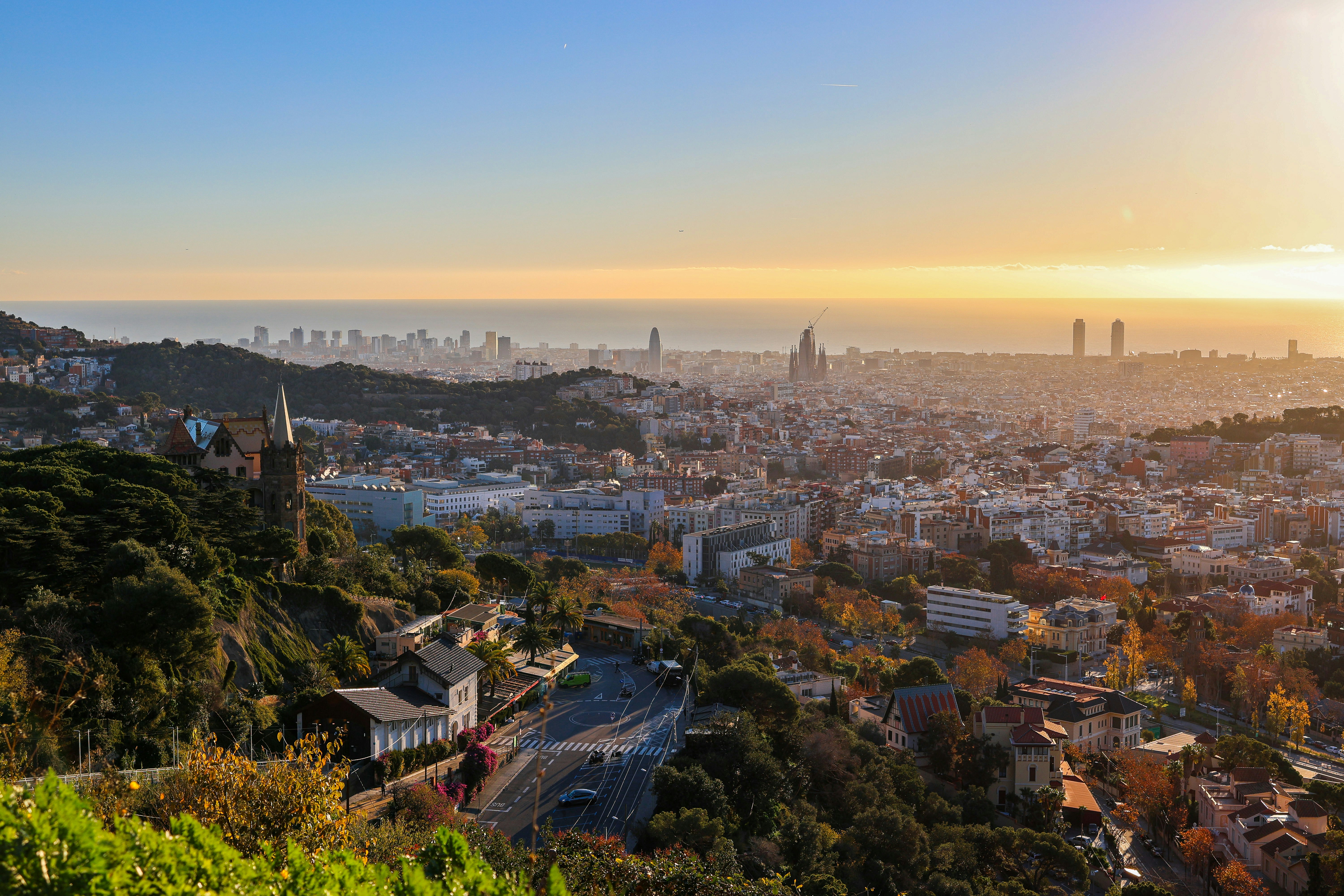 Solar Eclipse in Spain: Spain & Portugal Getaway (Plus)