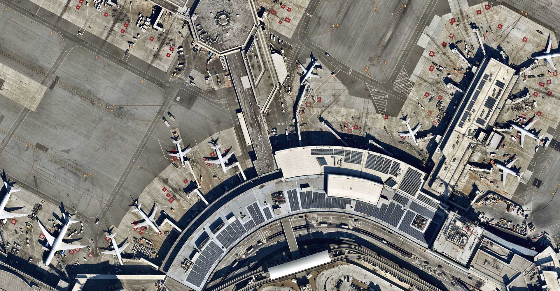Efficient airport operations | Nearmap