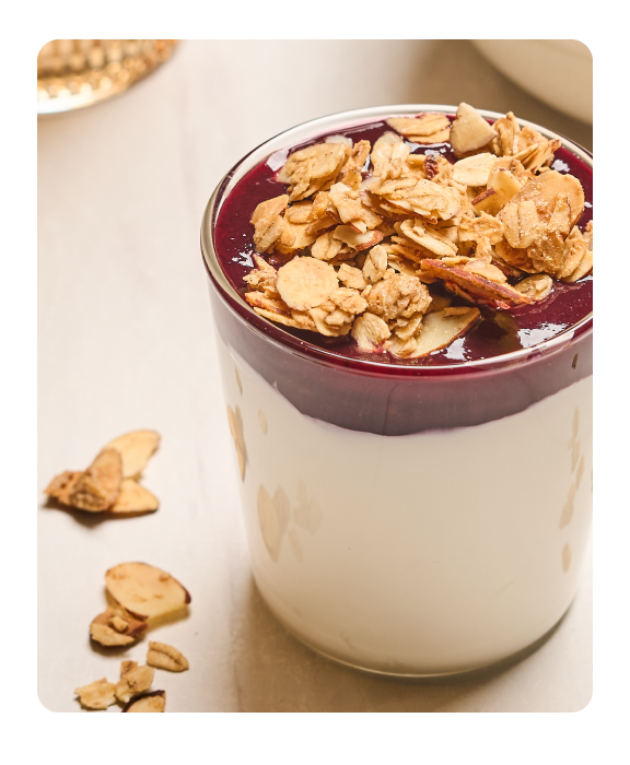 berry yogurt parfait