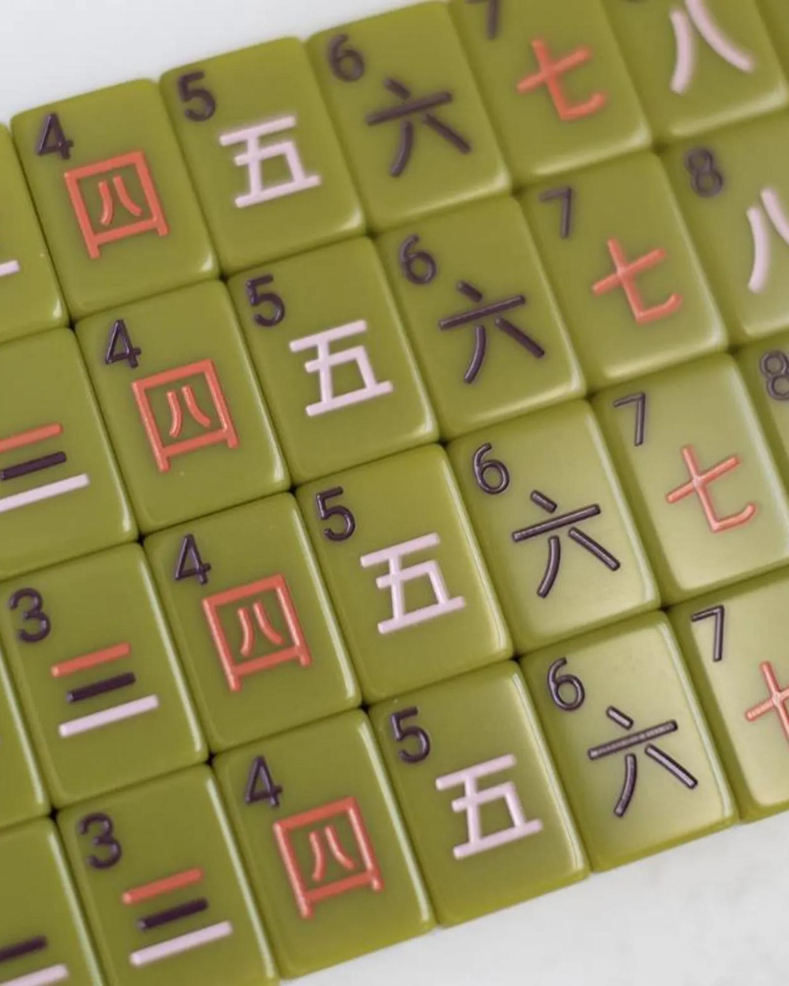 Mahjong Seasons Giving Tiles