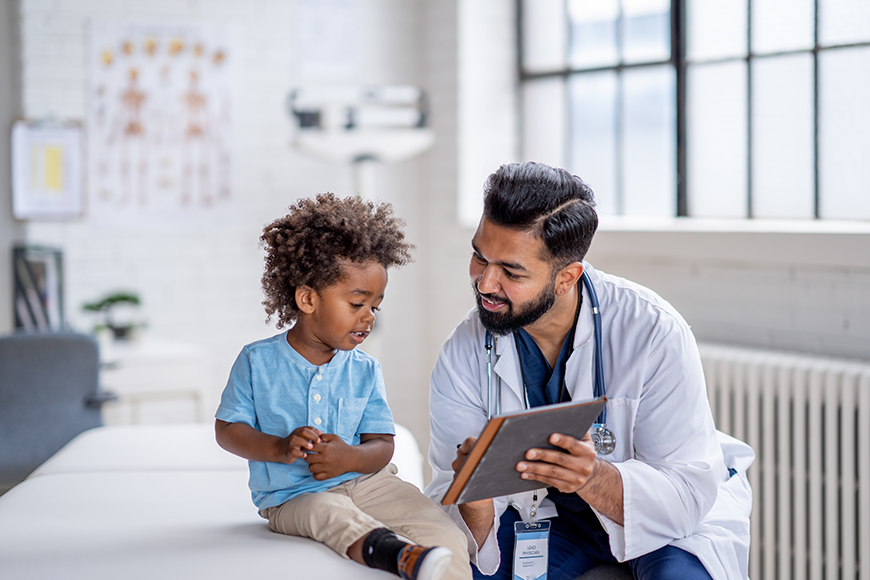 picture of doctor with patient