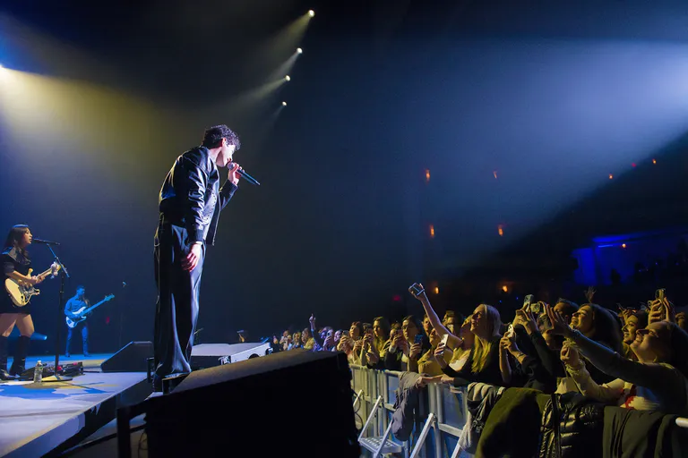 Joe Jonas at Retail's Big Concert