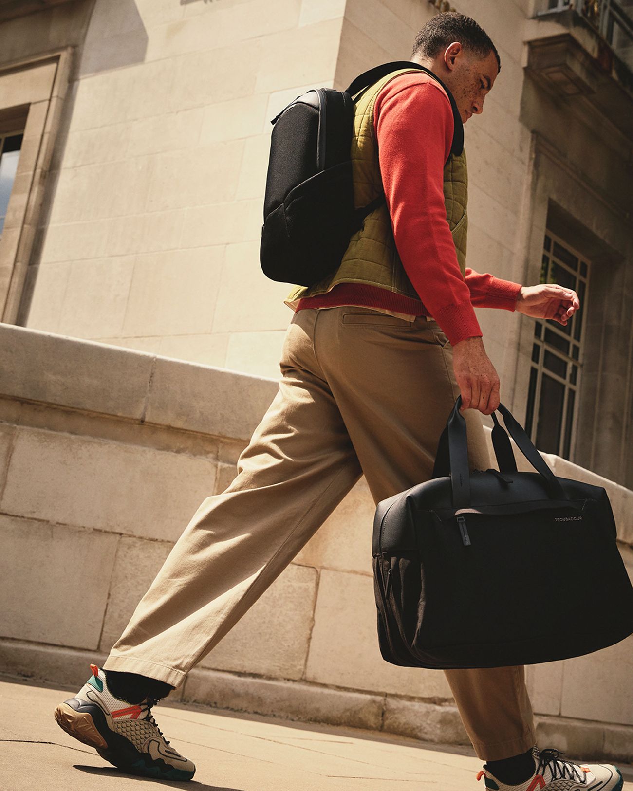 01 Apex Everyday Duffle