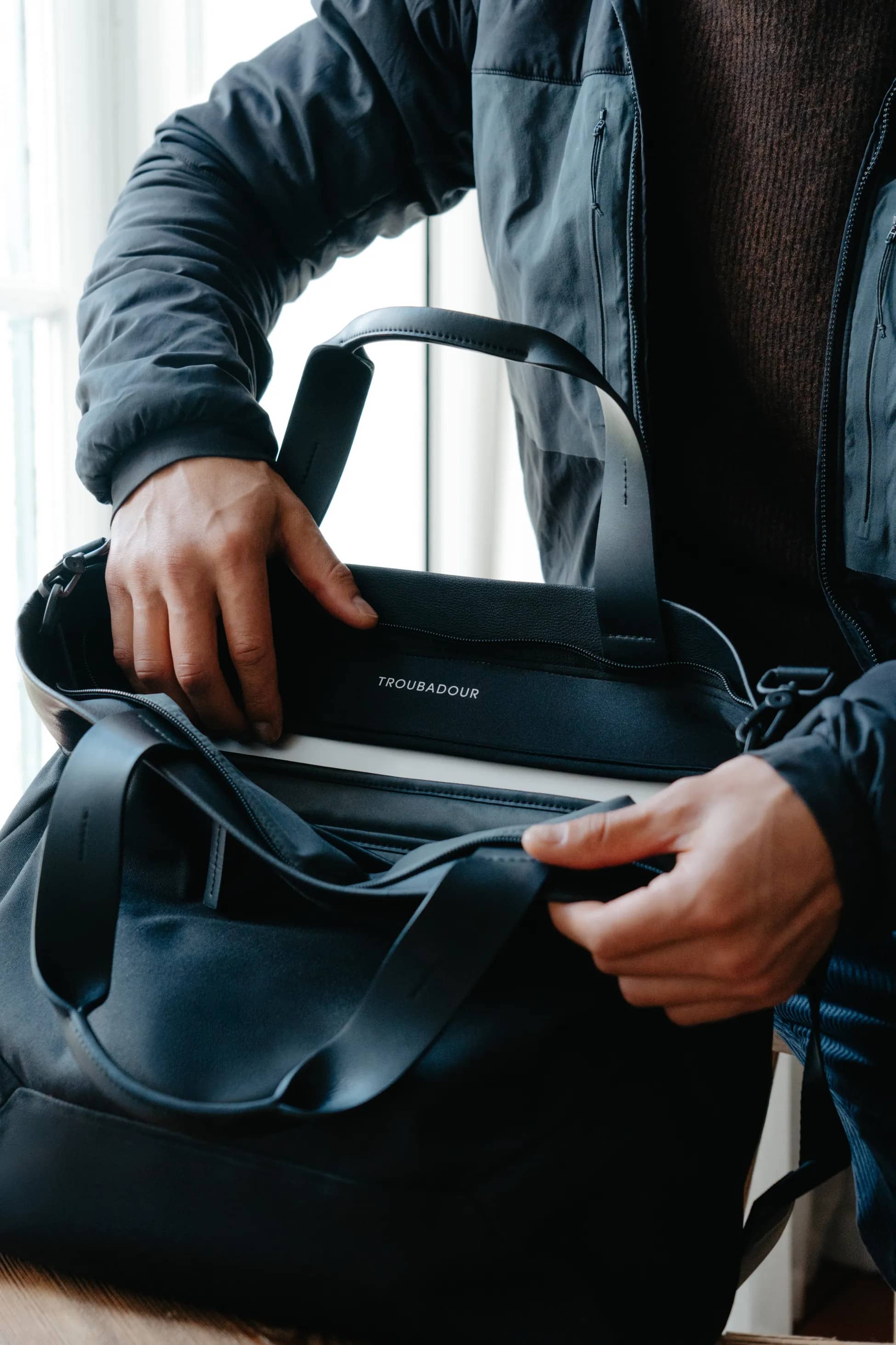 Travel Tote Bags: Stylish, Lightweight & Functional | Troubadour