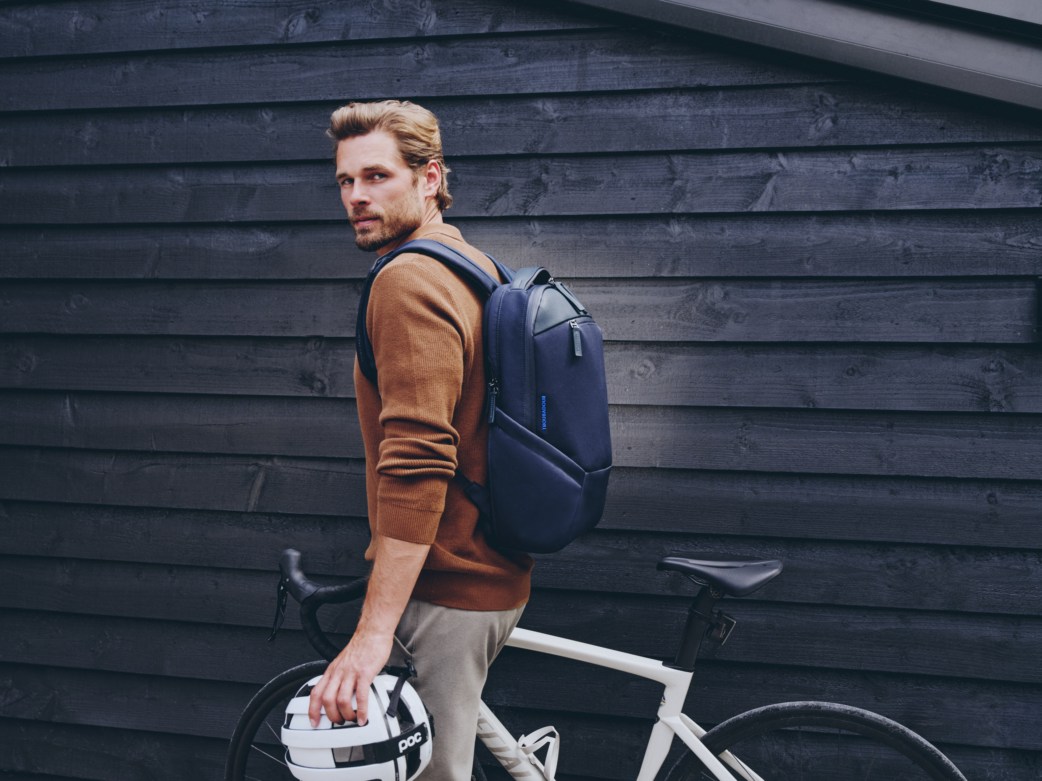 Troubadour Momentum Backpack Review: All you need to know