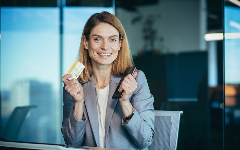 Business Credit Cards vs. Employee Reimbursement, and Related Policies