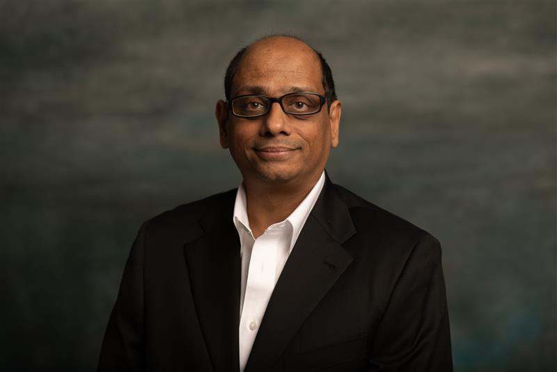 https://a-us.storyblok.com/f/1020766/800x534/2a0da3102d/sundip_patel.jpg