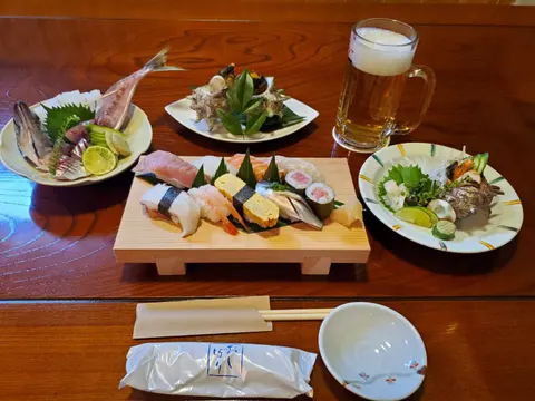 居酒屋　なるせど