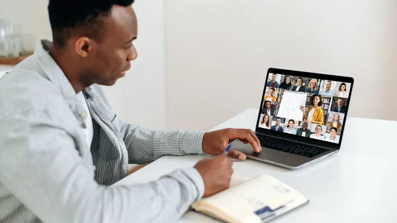 What 25,000 AI-Powered Conversations Taught Us About Learning and Leadership Development