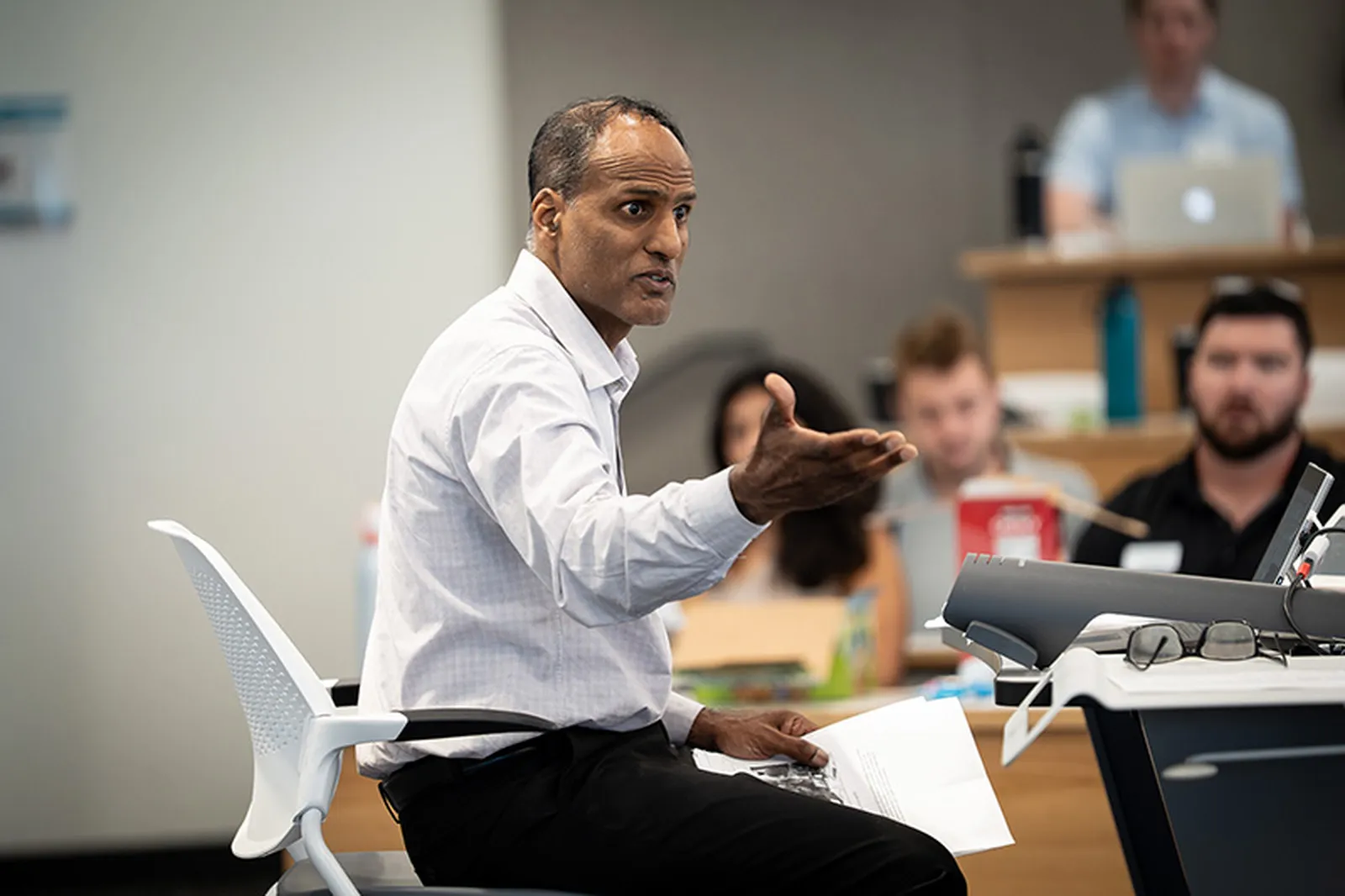 An Abilitie facilitator delivering a debrief