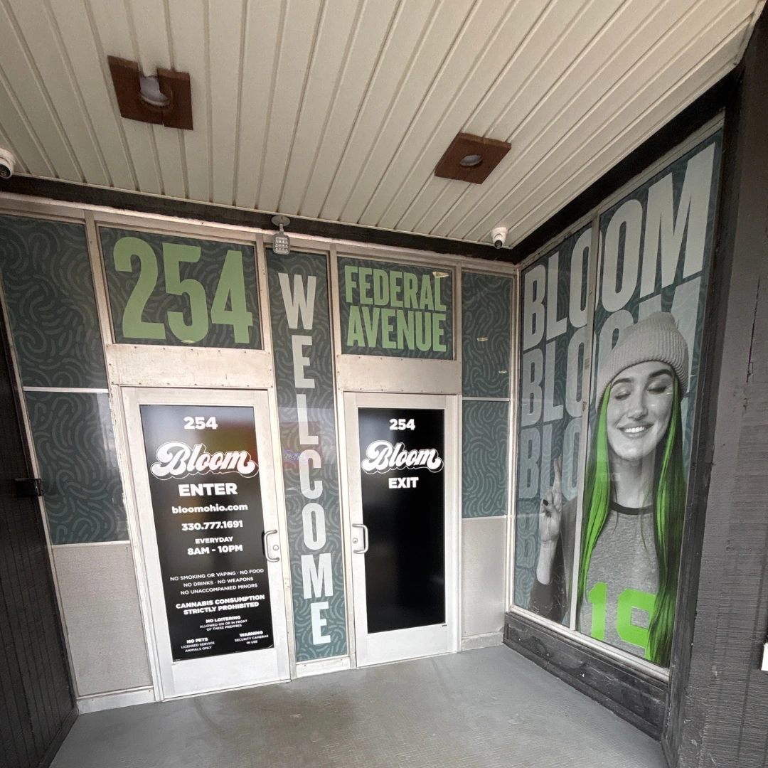Bloom cannabis dispensary in Massillon Ohio main entrance on federal avenue
