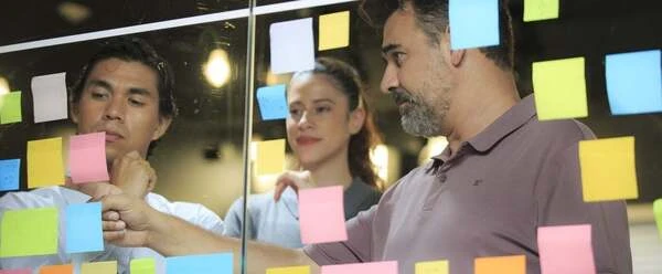 alumnos del curso de liderazgo paral innovacion