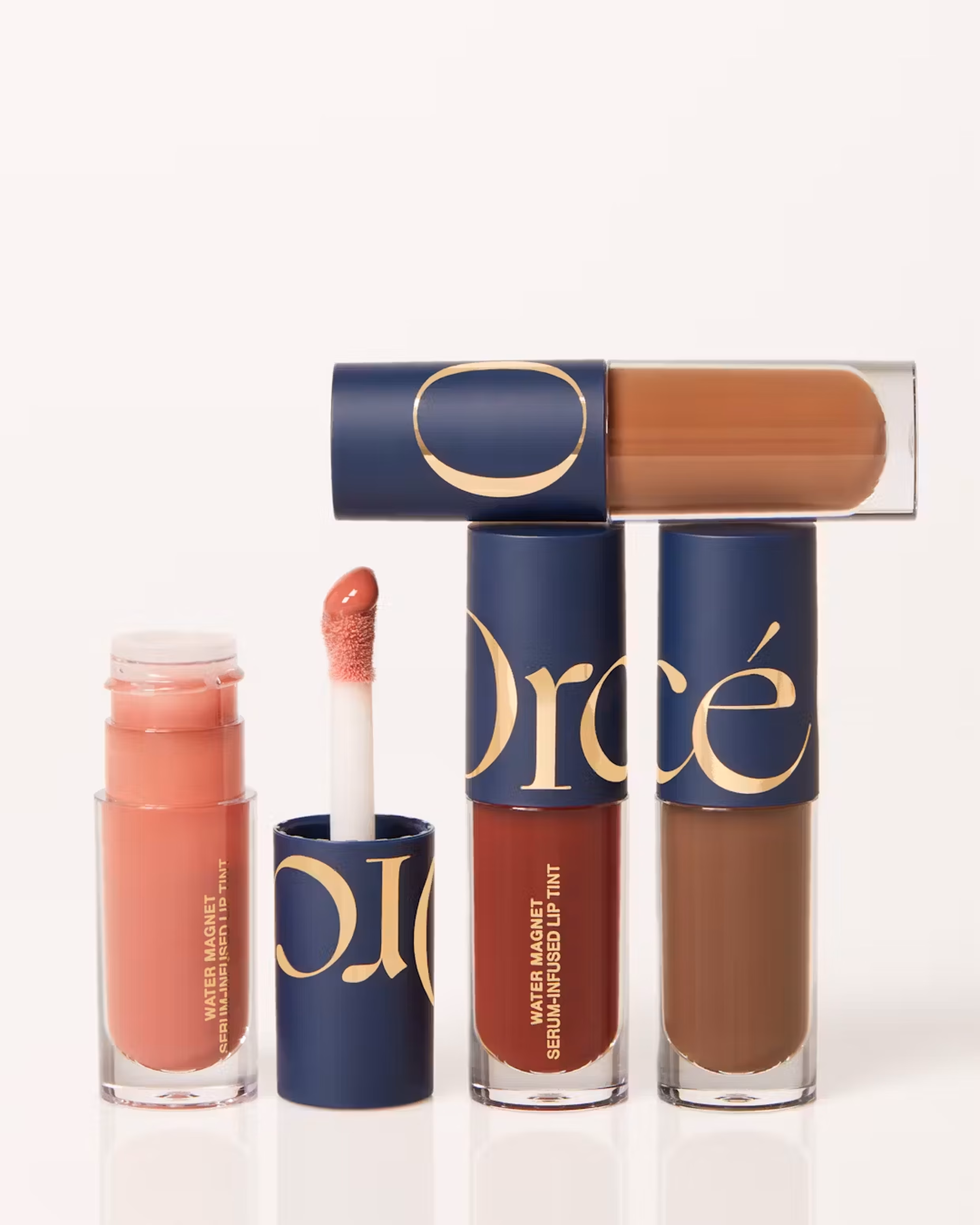 WATER MAGNET™ SERUM-INFUSED LIP TINT
