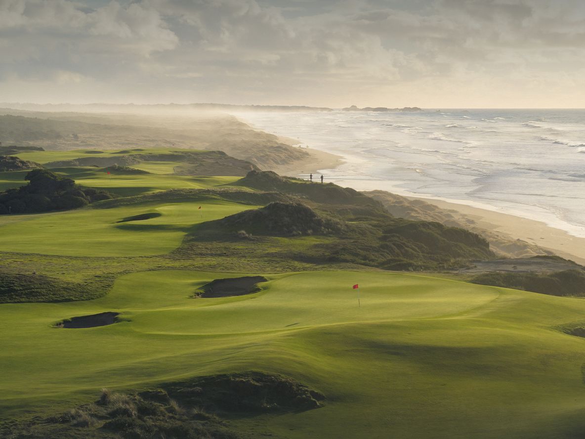 Bandon Dunes Golf Resort is true to the spirit of Scotland. Immerse yourself in tradition and experience golf as it was meant to be at our resort in Oregon.