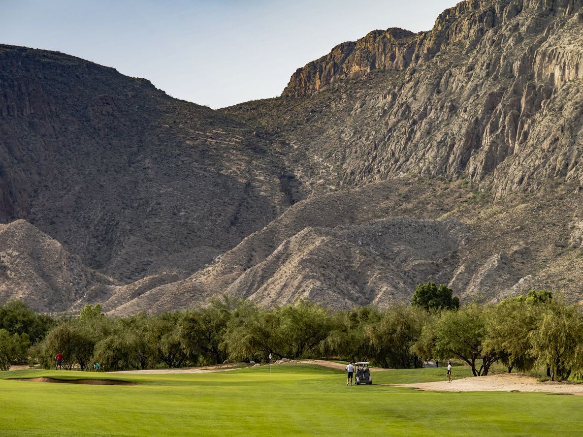 Don't hesitate and plan your next golfing adventure in the Lone Star!