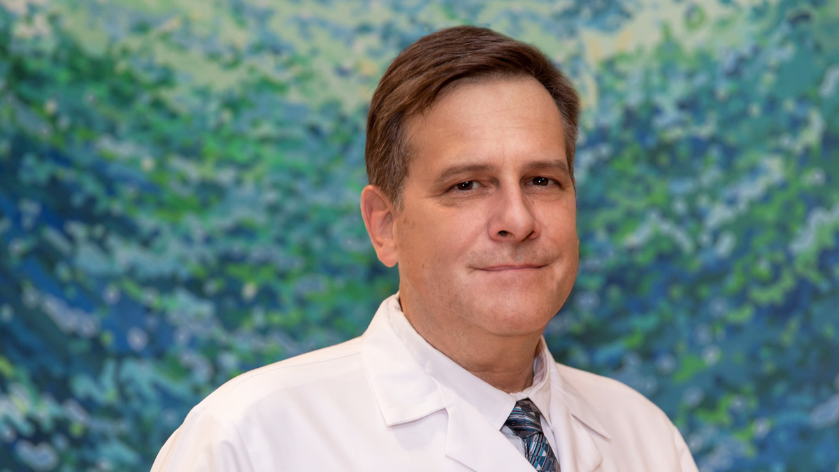 Portrait of Dr. Gregory Kloehn, interventional cardiologist