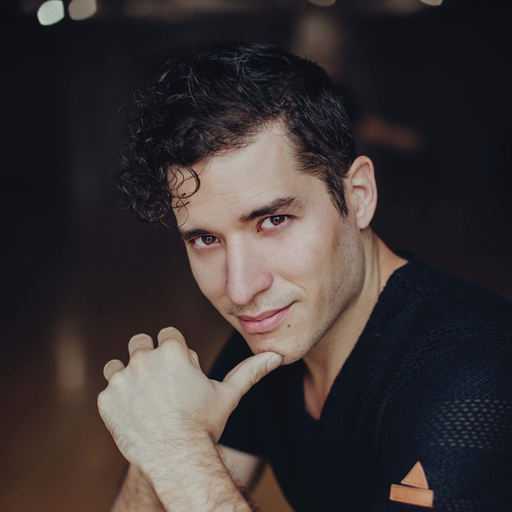 Jesse Lopez headshot