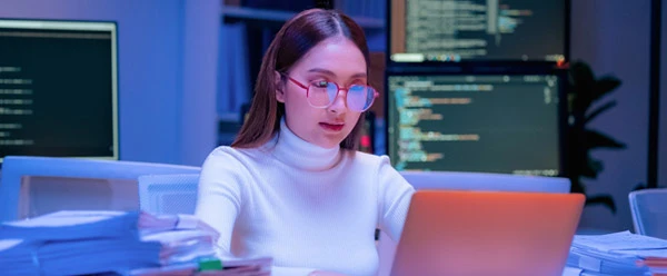 alumna del curso de SQL para analisis de datos Cibertec