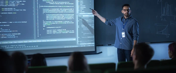 alumnos del curso de inteligencia artificial para la docencia