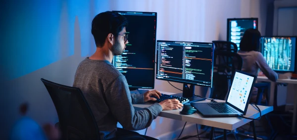 especialista en python para la gestion de datos