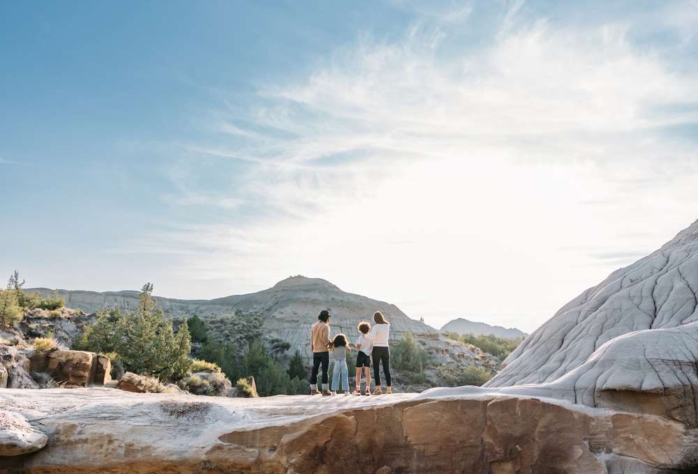 14-Day Western Experiences and History Road Trip