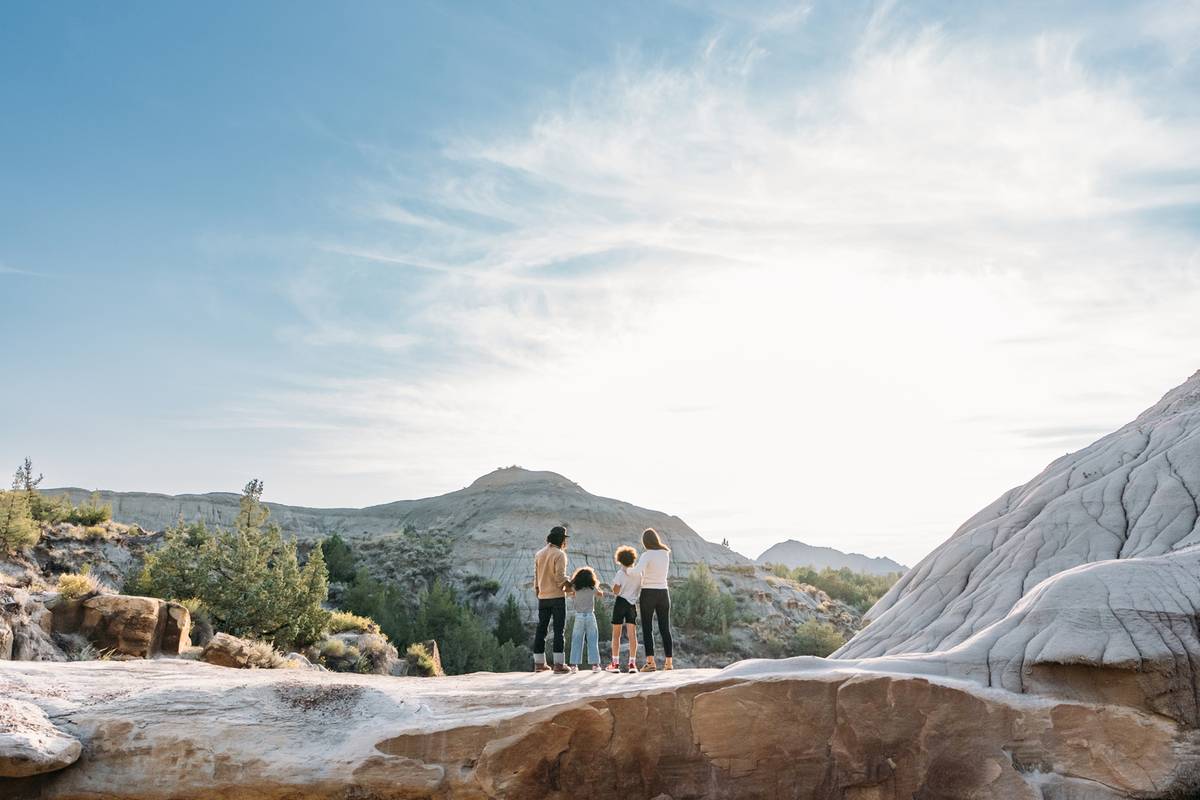 14-Day Western Experiences and History Road Trip