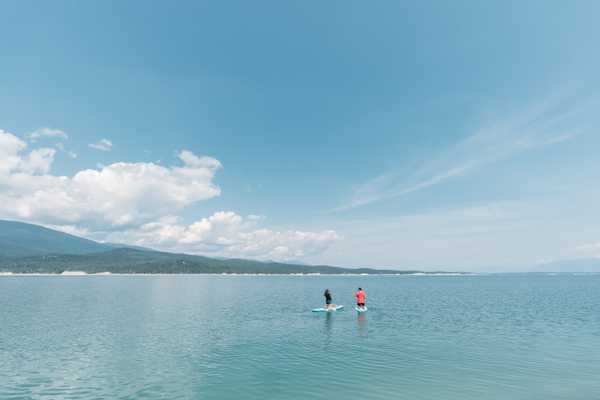7 Montana Lakes With Great Ways to Spend Time In and Around the Water