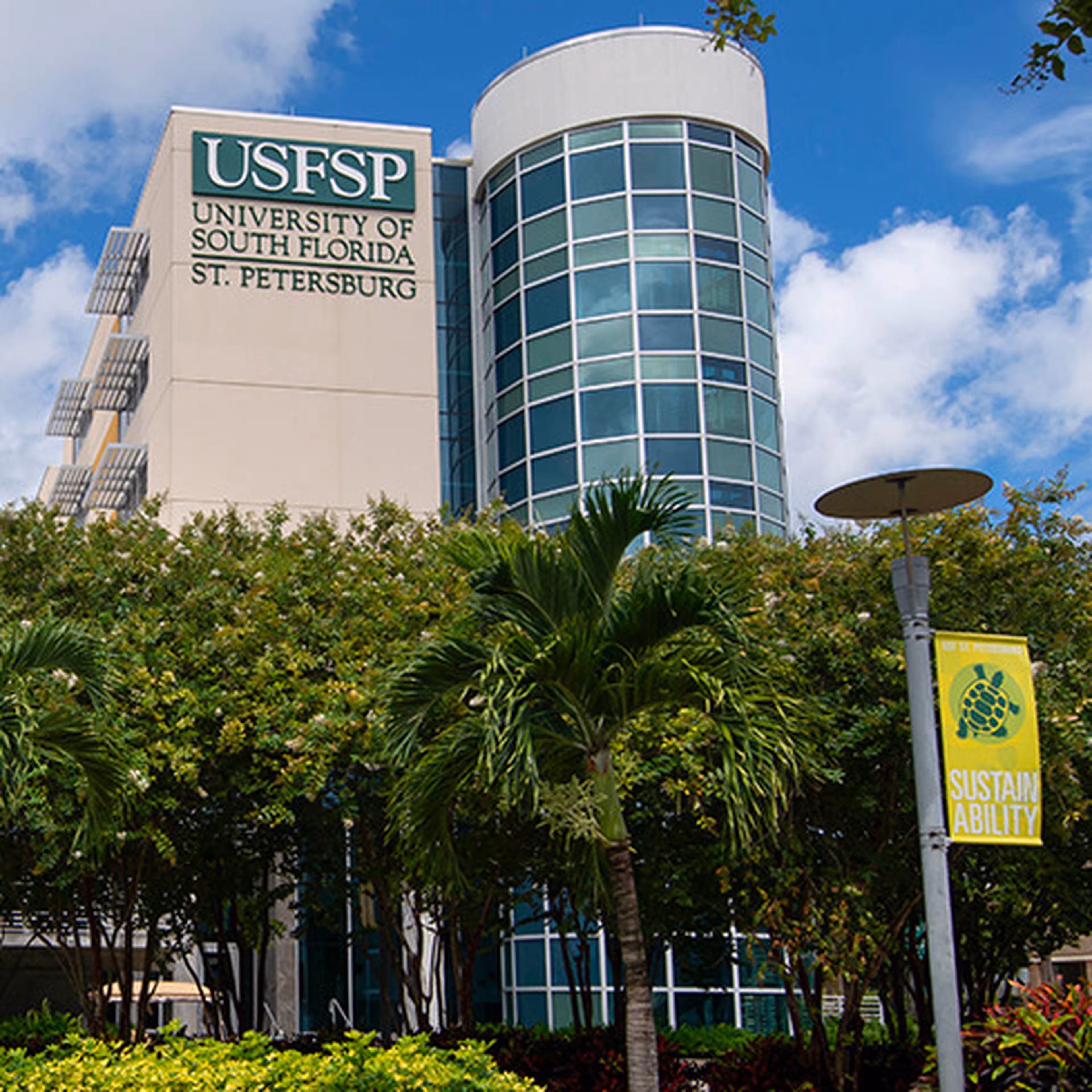 University of South Florida Expands ParkMobile Partnership to St. Petersburg Campus 1