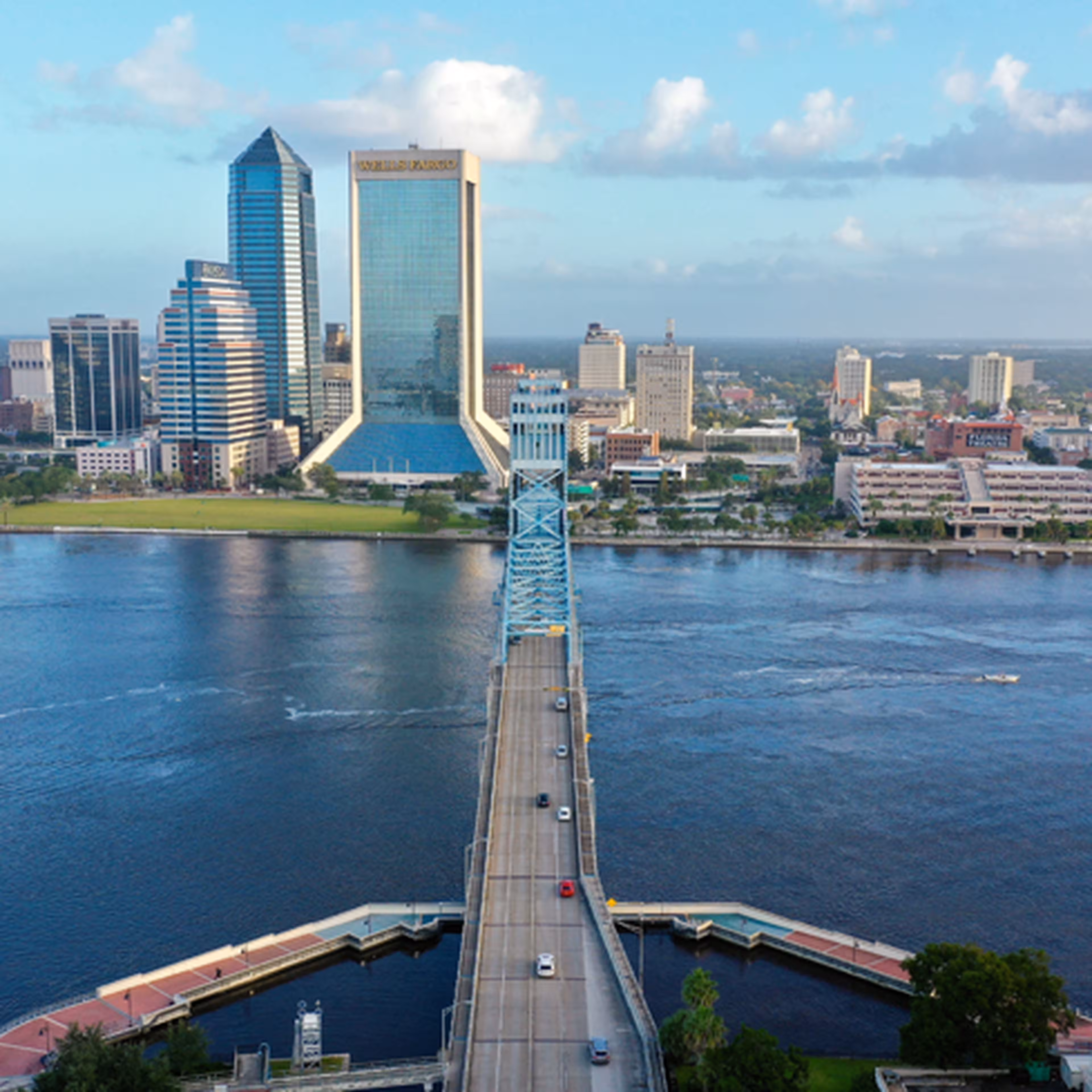 The City of Jacksonville, Florida, Introduces Mobile Parking Payments with ParkMobile Partnership 1