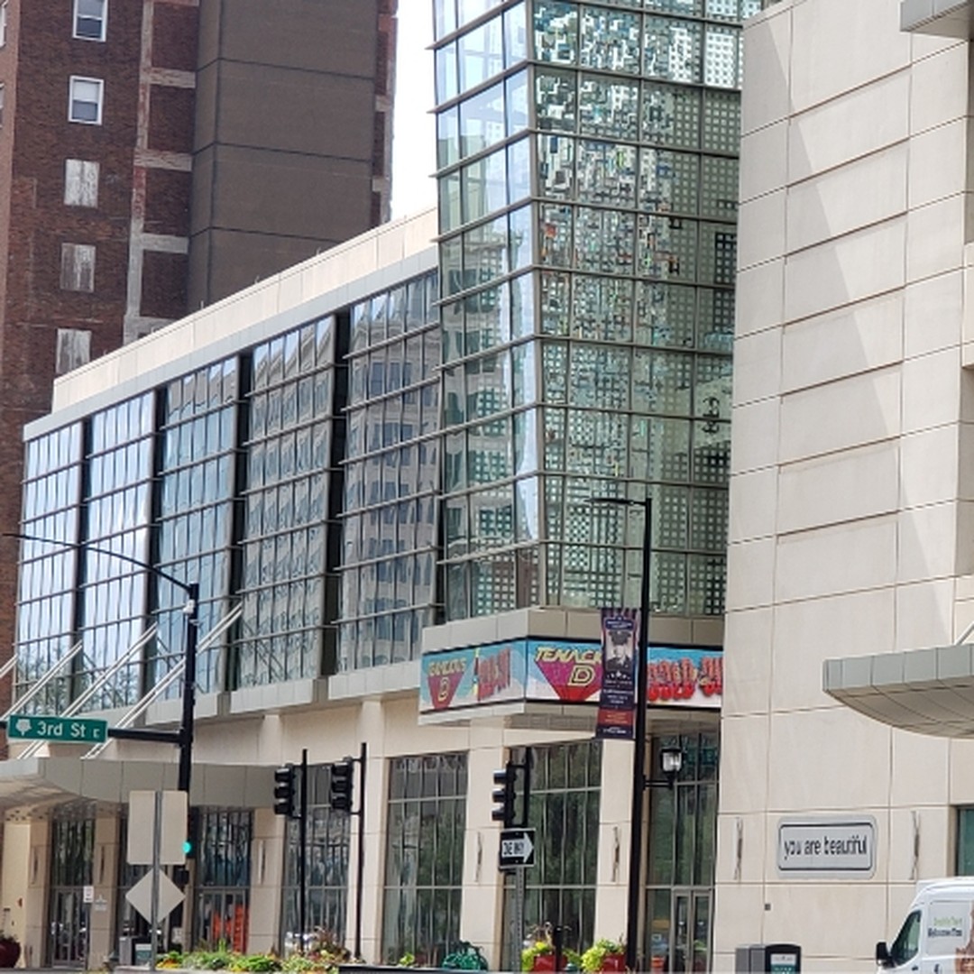 Cedar Rapids, Iowa, Expands Partnership with ParkMobile to Offer Parking Reservations at Three Local Venues