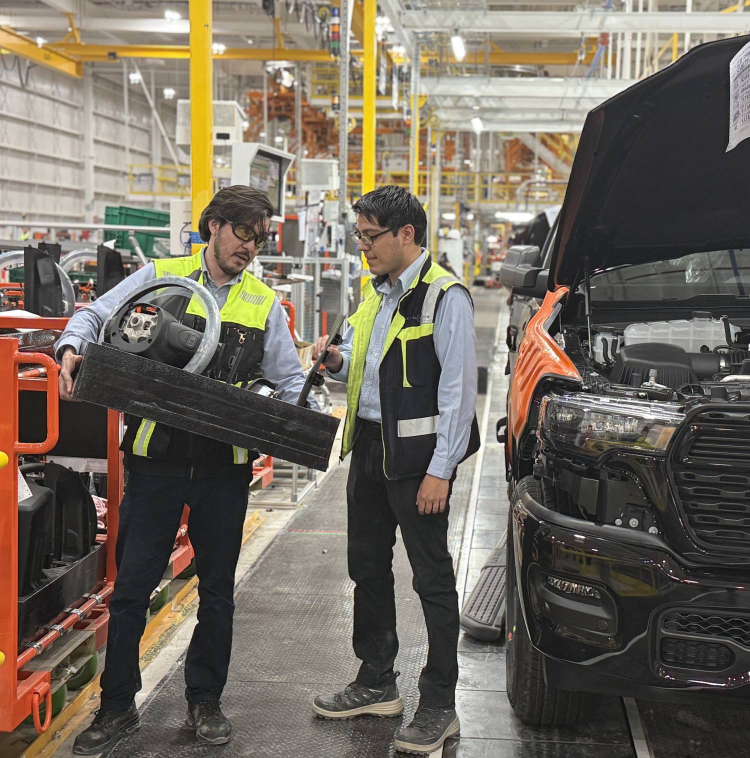 DSM-blog-Advanced-Simulation-and-Digital-Twins-for-EV-Automotive-OEM-Assembly-in-Mexico