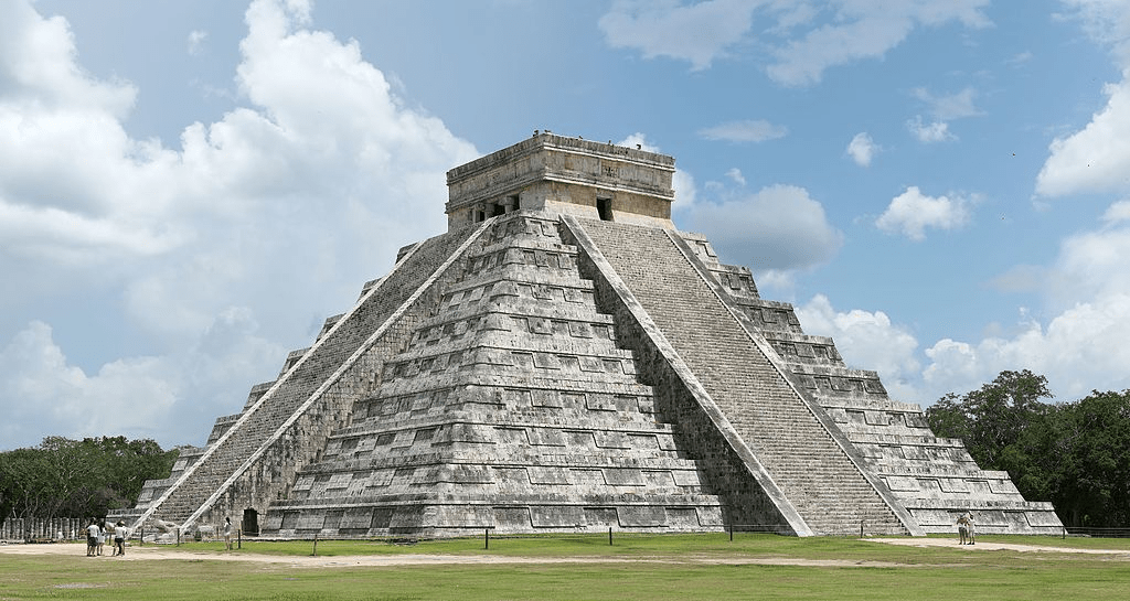Chichén Itzá Tour 2025: From Cancún or Riviera Maya Guide