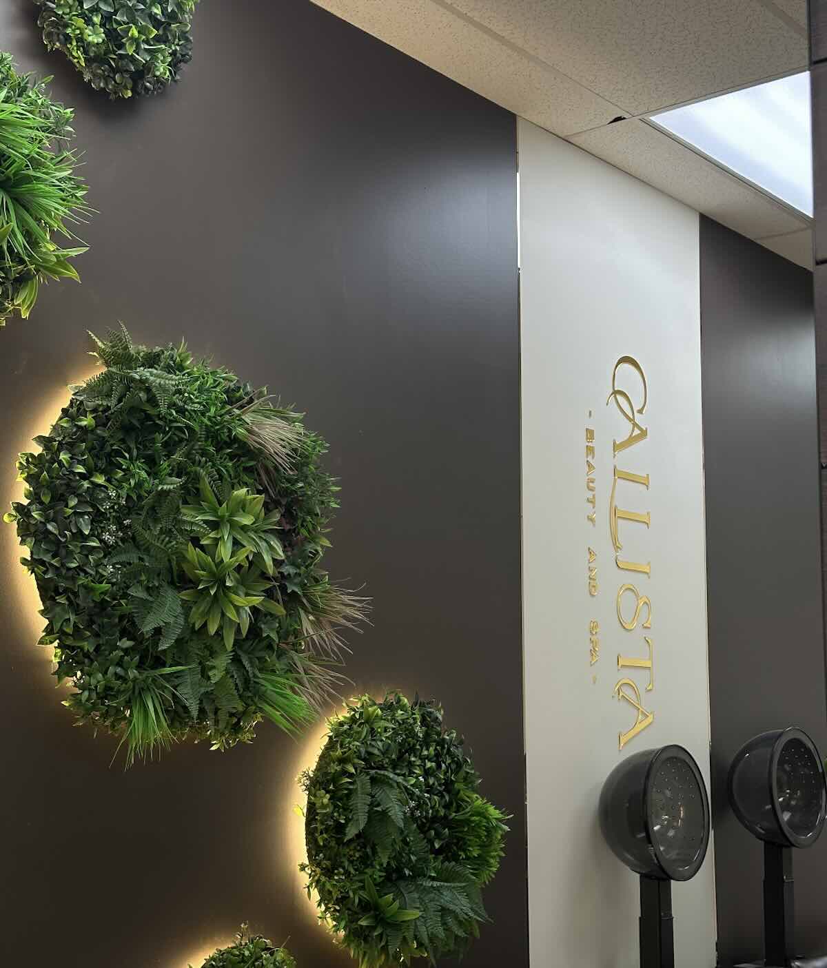 Gallery Image undefined Gallery Image undefined