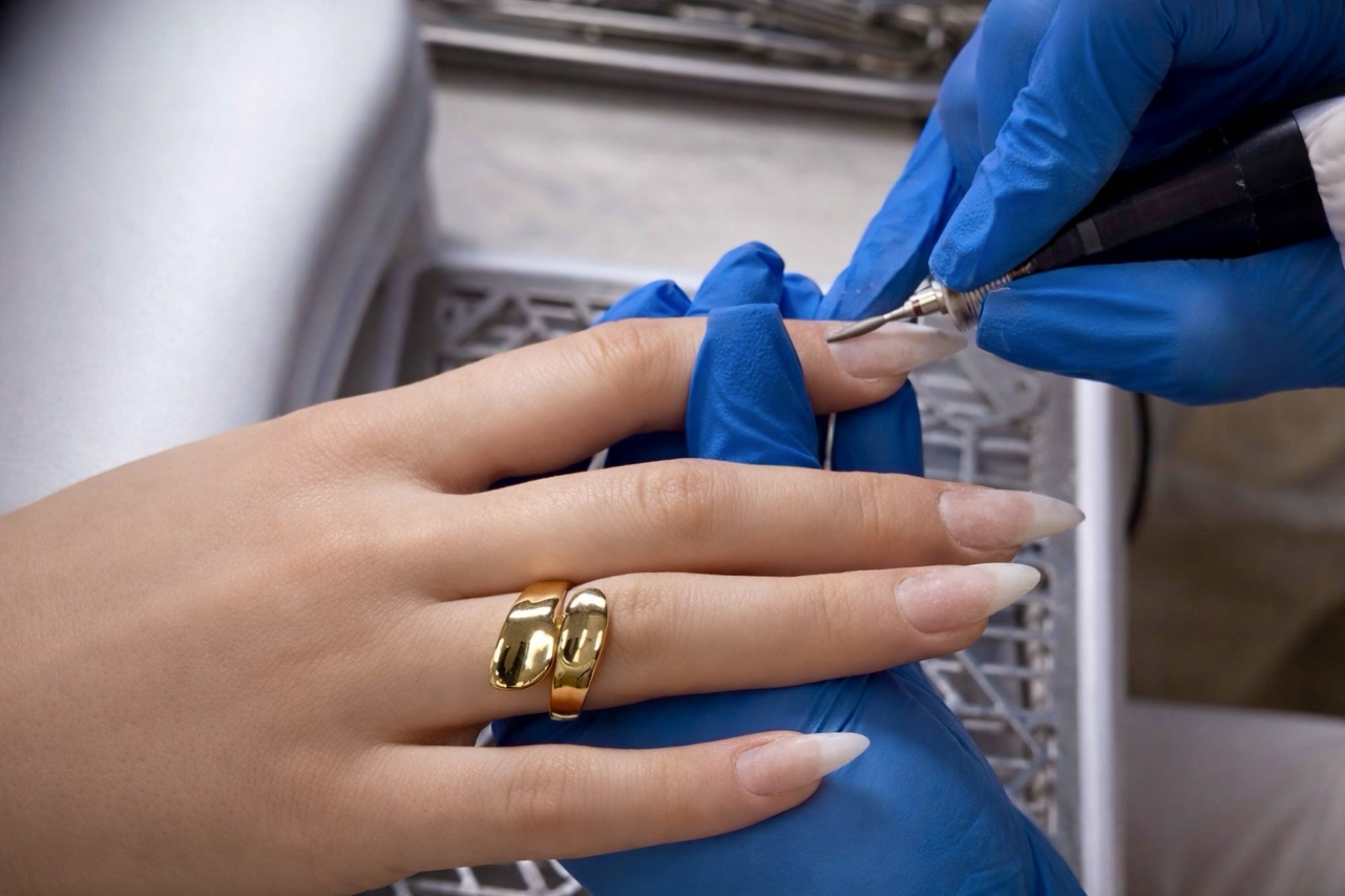 Regular Manicure image
