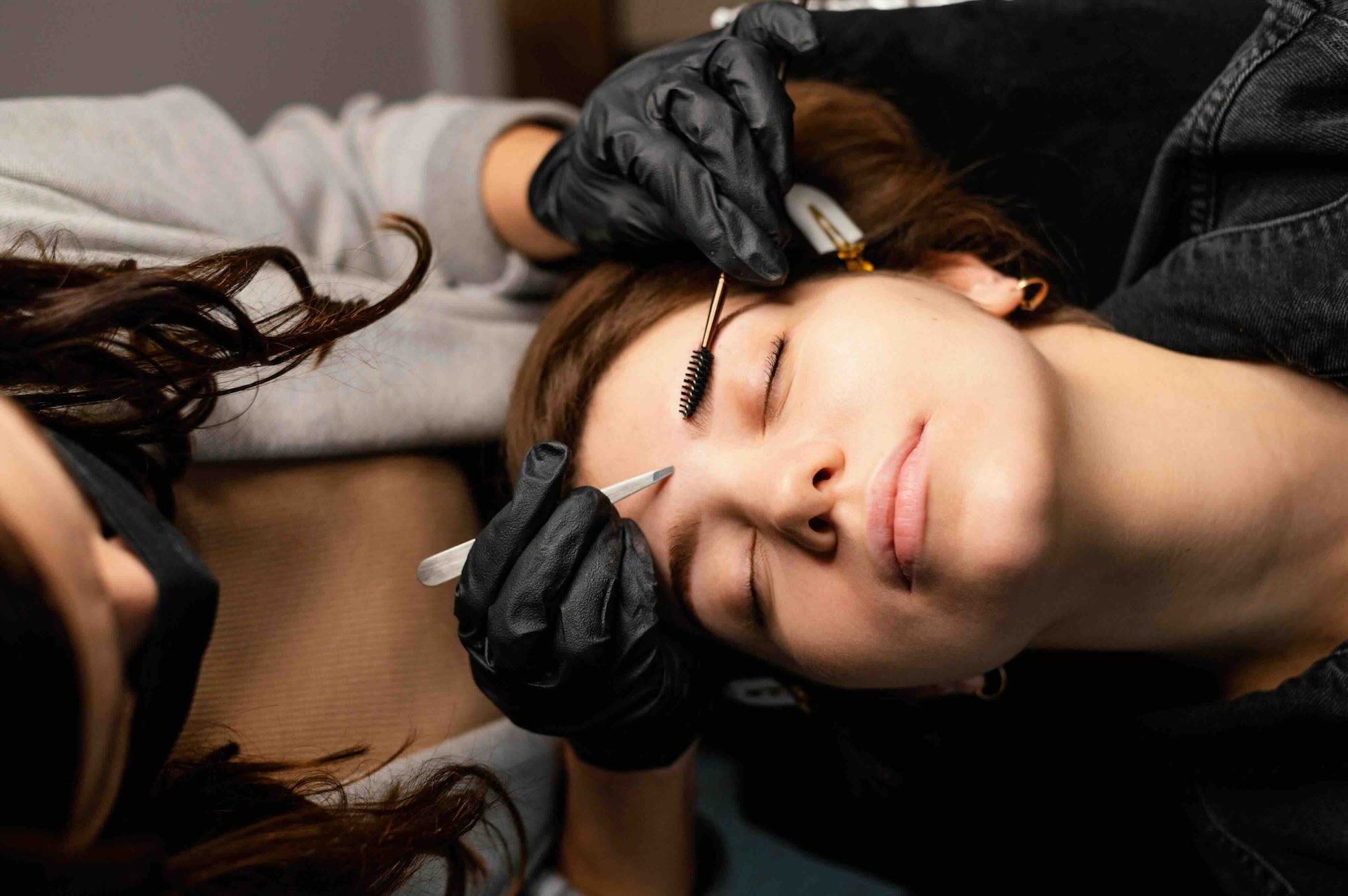 Eyebrows services at our beauty salon