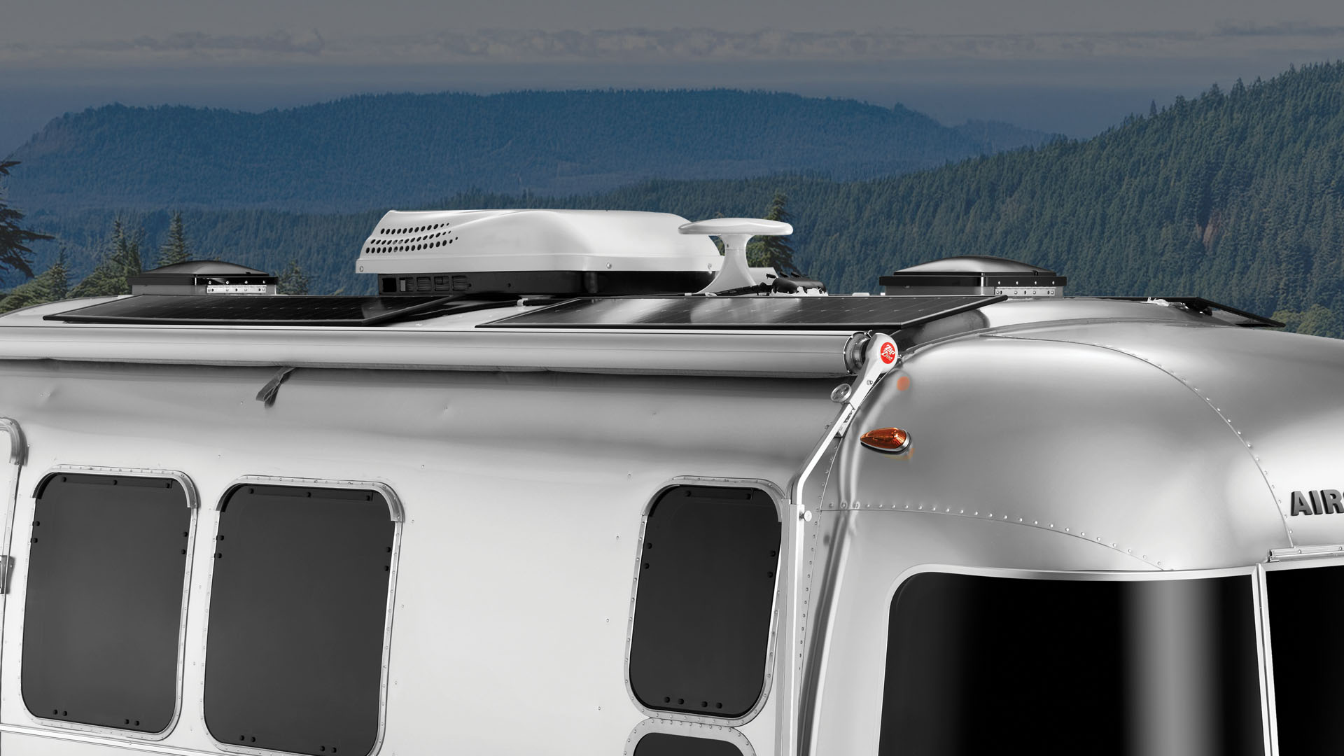 Interstate Touring Coaches | Luxury Vans | Airstream