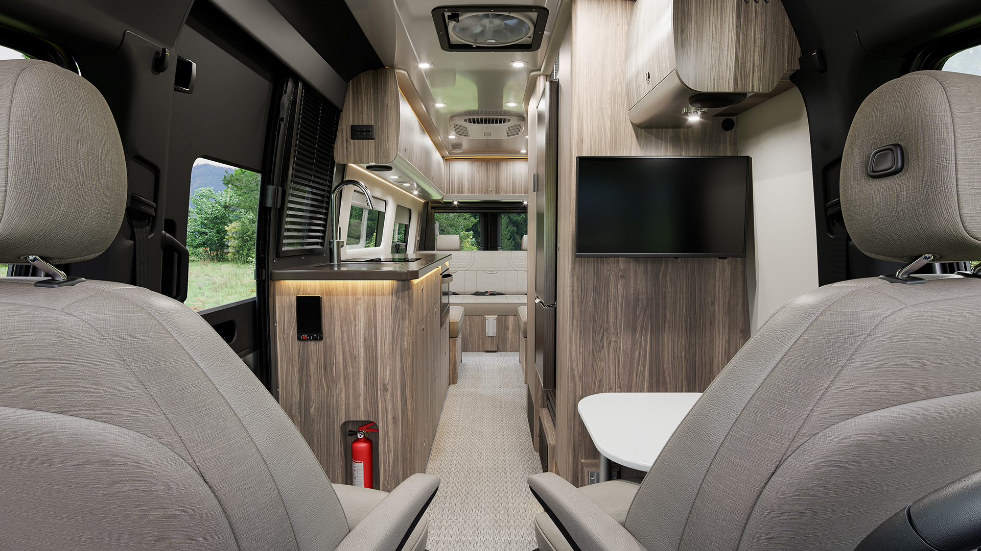 Interstate 24GT Touring Coach | Luxury Van | Airstream
