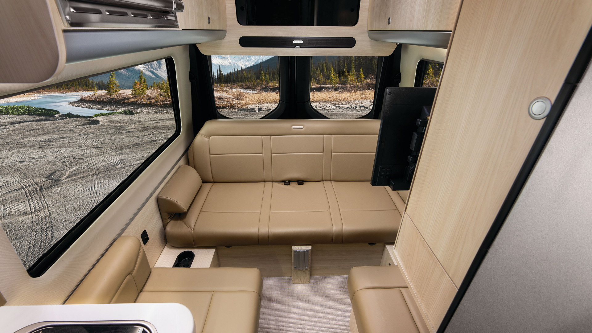 Interstate 19GTX Touring Coach | Camper Van | Airstream