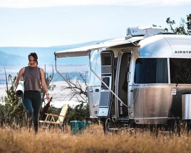 airstream-single-axle-comparison-guide-banner|airstream-single-axle-comparison-guide-preview|20241028_00967|Airstream-bambi-caravel-basecamp-line-up|AIRMKT 2020 Bambi Lifestyle 19_04_16_airstream_NC_MA_8570 PRINT|23_04_18_REI_AIRSTREAM_DL_01182 FINAL|Airstream-Basecamp-Floor-Plans-16-and-20-feet|AIRMKT 2020 Bambi 22FB Interior F2B Dune_80011 PRINT|AIRMKT 2020 Bambi Lifestyle 19_04_18_Airstream_Northcarolina_DL-1680 PRINT|AIRMKT 2020 Bambi 22FB Interior F2B Dune_80011 PRINT|20241028_01430|AIRMKT 2025 Caravel 20 Dinette and Galley 1 FR PRINT|AIRMKT 2024 Basecamp FTB_Tables Up PRINT|airstream-bambi-floor-plans-|airstream-caravel-floor-plans