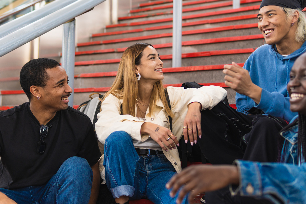 Student Cell Phone Plans: A Guide to Affordable Plans Including TextNow 