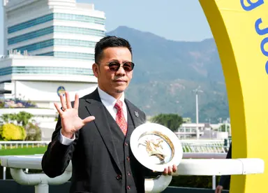 Frankie Lor reaches 500-win milestone with Sha Tin success, while Numbers showcases BMW Hong Kong Derby prospects