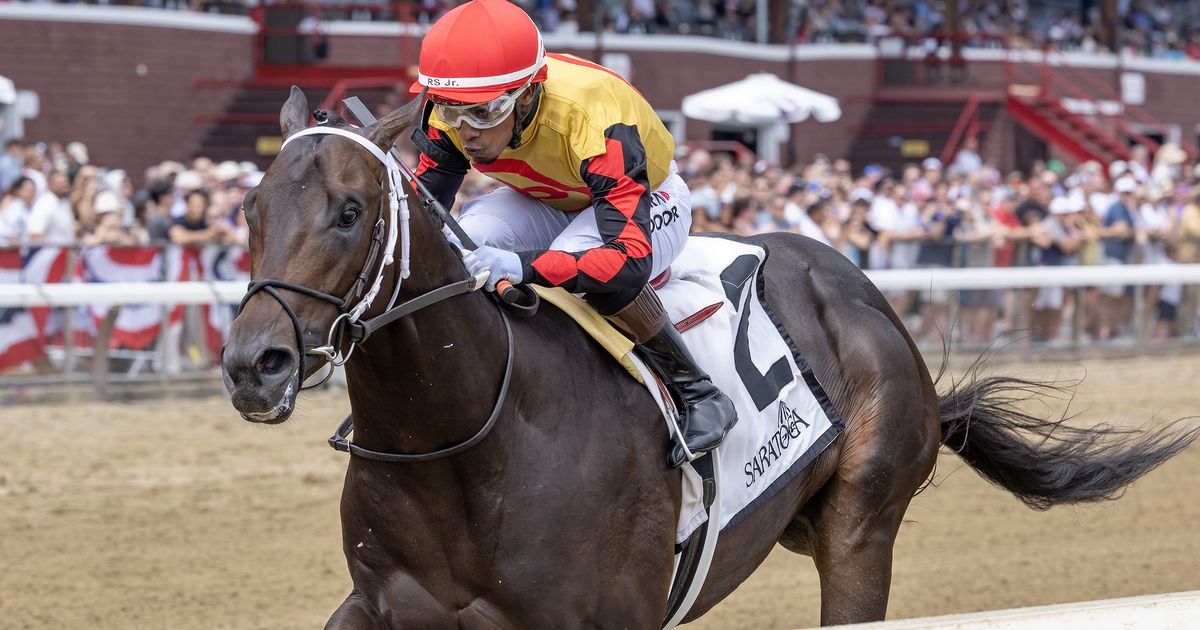 Booked takes rail route to Sanford triumph