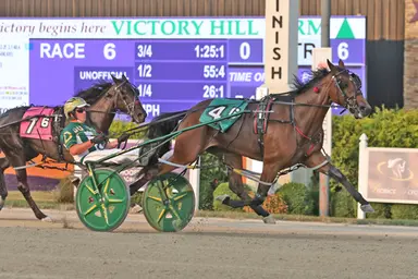 Harrah's Hoosier Park:  De Long rolls a seven, including Indiana Sire Stakes tally