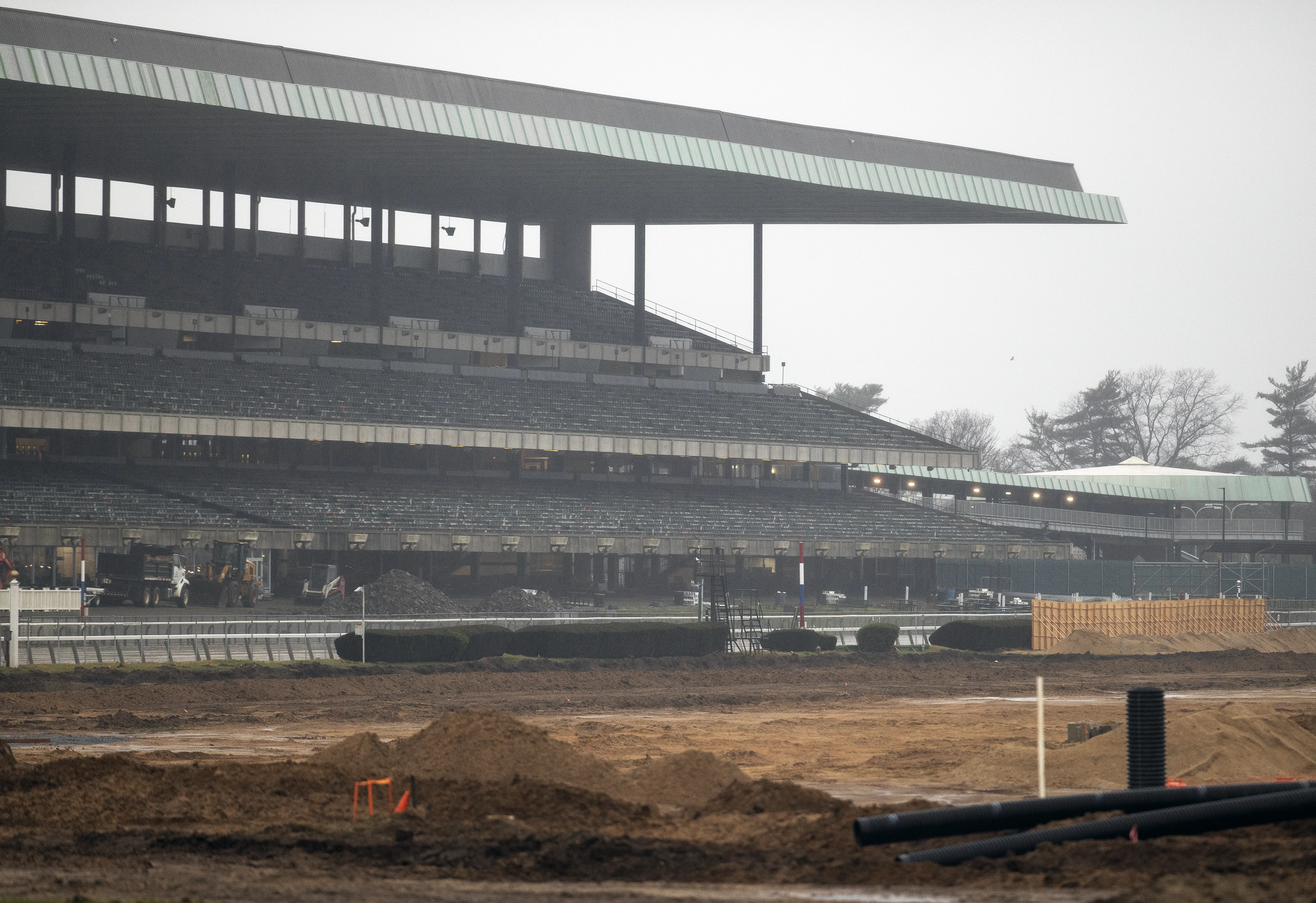 Belmont Park.Grandstand.Construction.12-3-23.BL_.jpg