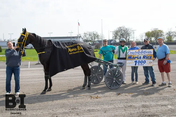 Buffalo: Maria Rice achieves training milestone