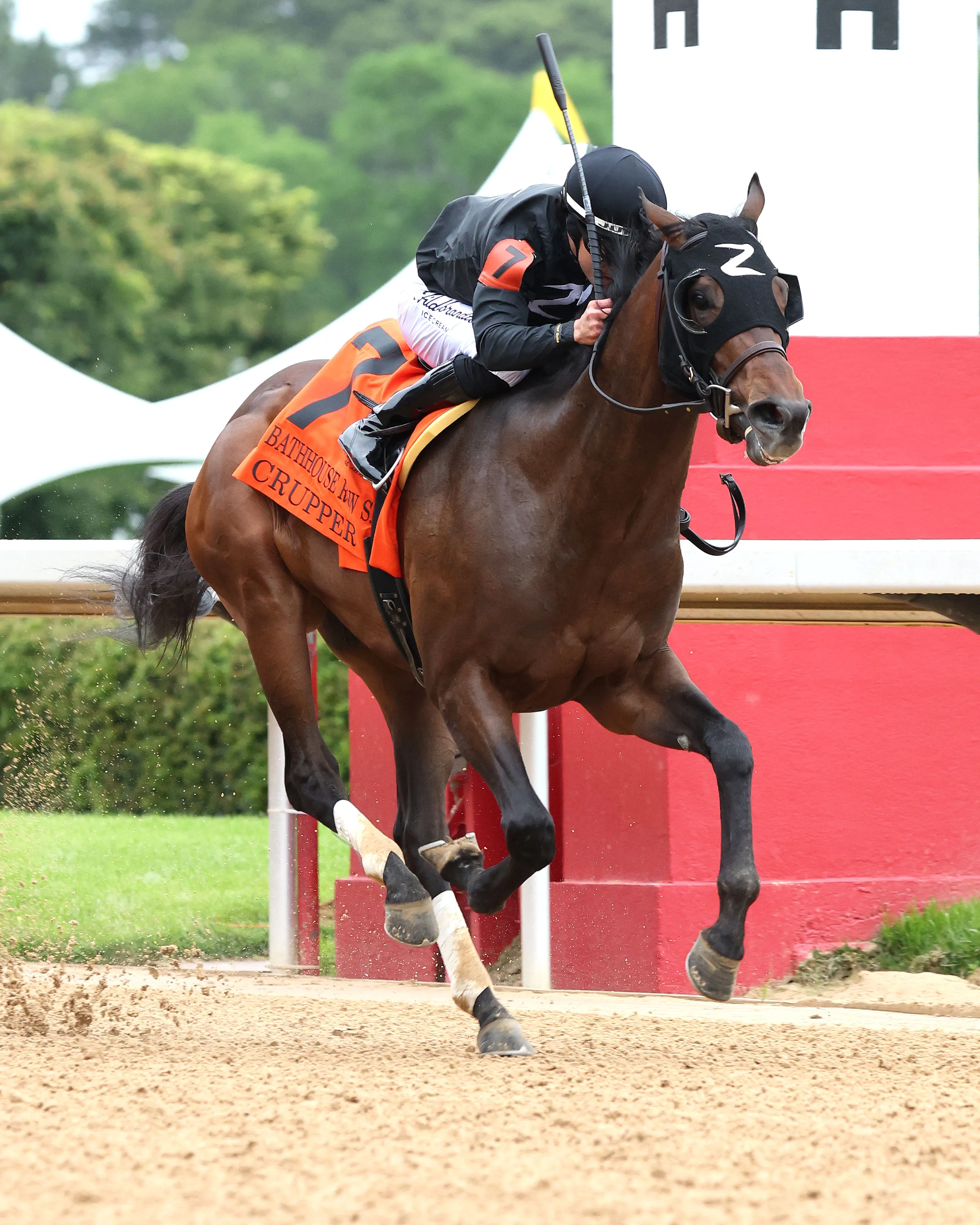 CRUPPER - Bathrow Row Stakes - 04-18-26 - R06 - Oaklawn Park - Finish 02 - Hunter Fridley.jpg