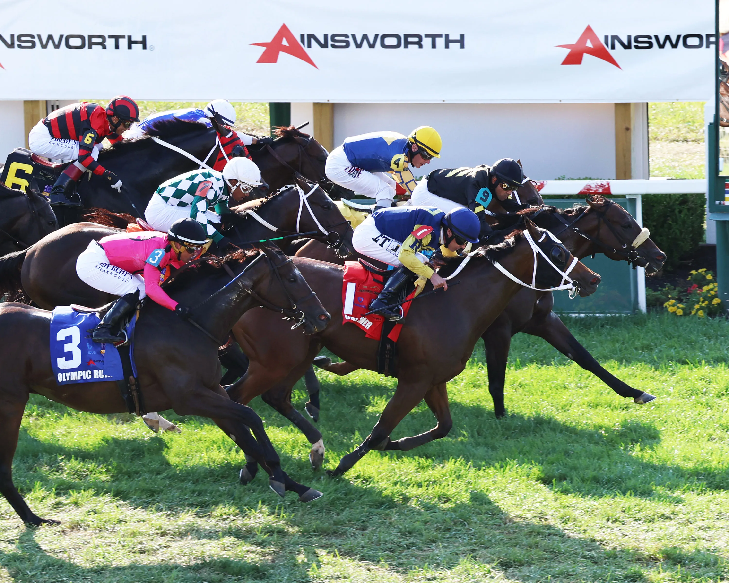 GEAR JOCKEY - Ainsworth Turf Sprint G2 - 09-09-23 - R10 - KD - Aerial Finish 01.jpg
