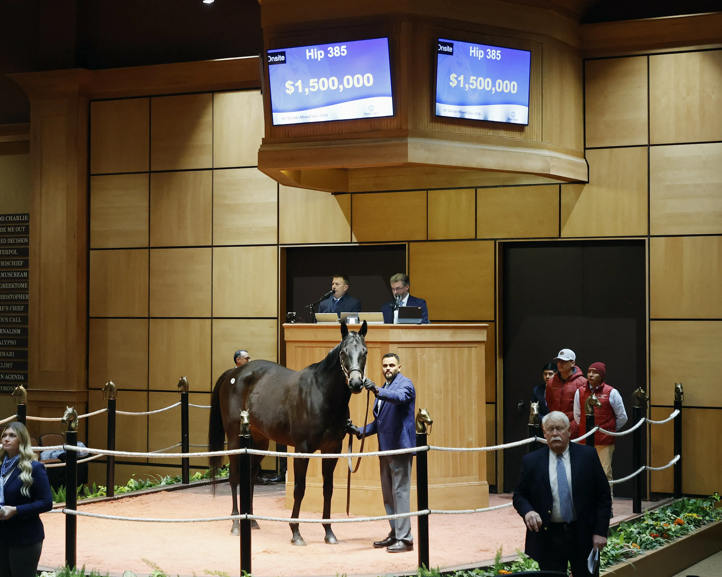Hip385Iscreamuscream2-26FTK639.jpg